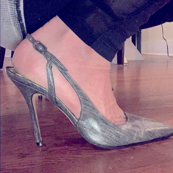 Manolo Blahnik 4.5” Closed Toe Sling Back Heels - Picture 7 of 8